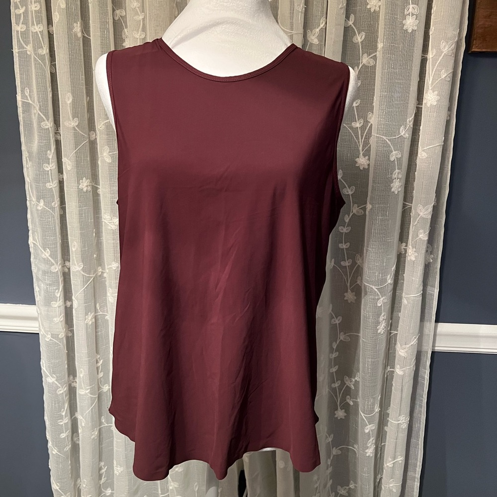 Lululemon Keyhole Tank